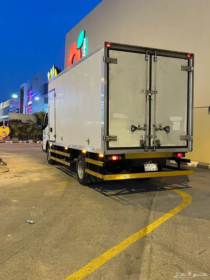 دينا متسوبيشي فوزو اسندر 2022 4