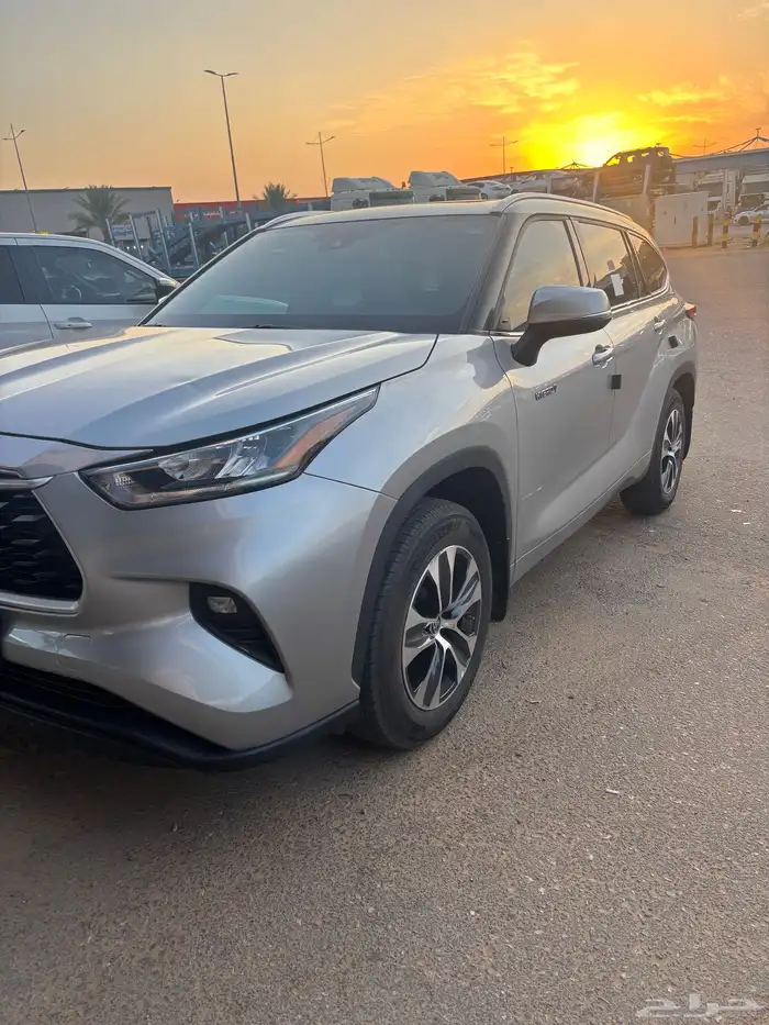 للبيع جيب هايلاندر 2021 13