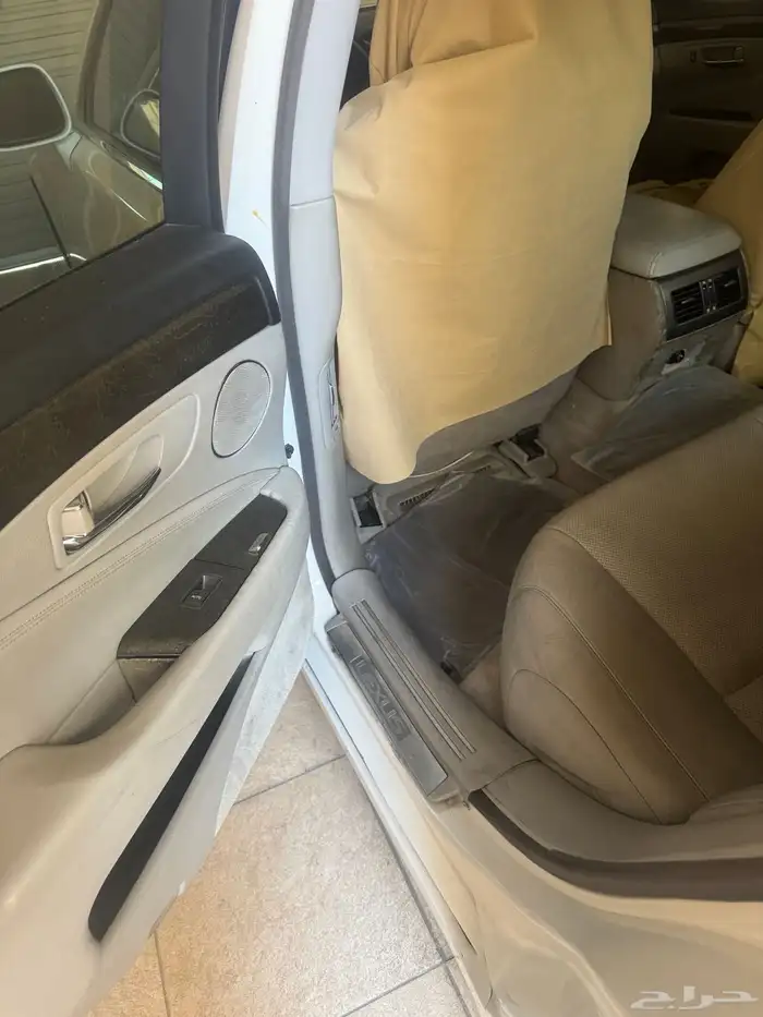 لكزس 2009 للبيع 13