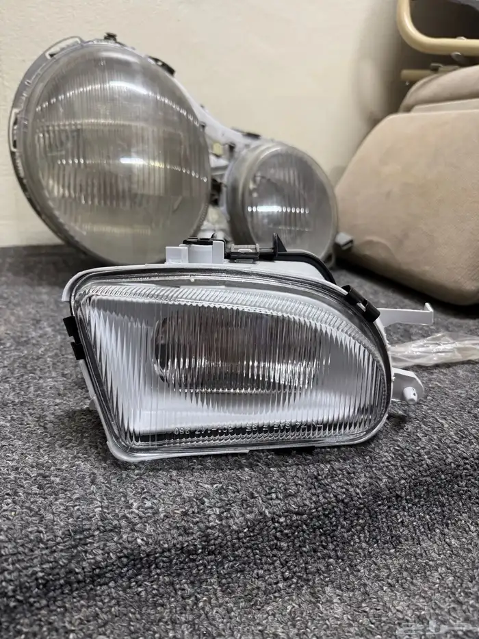 قطع مرسيدس 2002 و 2001 ابو عيون 4