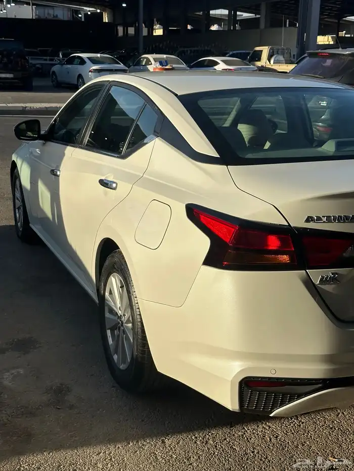 نيسان التيما 2022 10