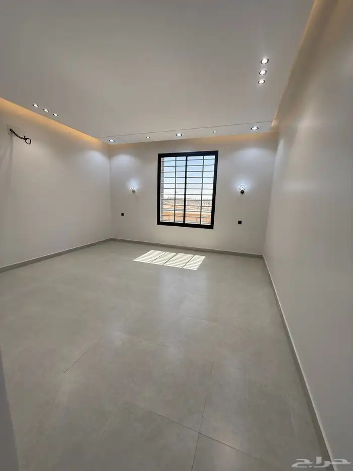 للبيع روف مع ملحق بمشب حي الجوهره شرق خميس مشيط 650الف 4