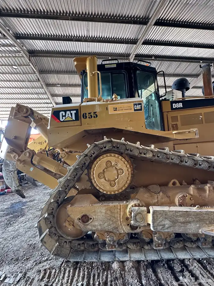 عدد ثلاثه بلدوزر اجار 3