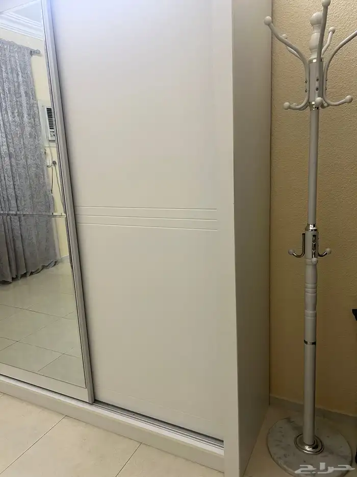 الغرفة للبيع كاملة او مفصل 3