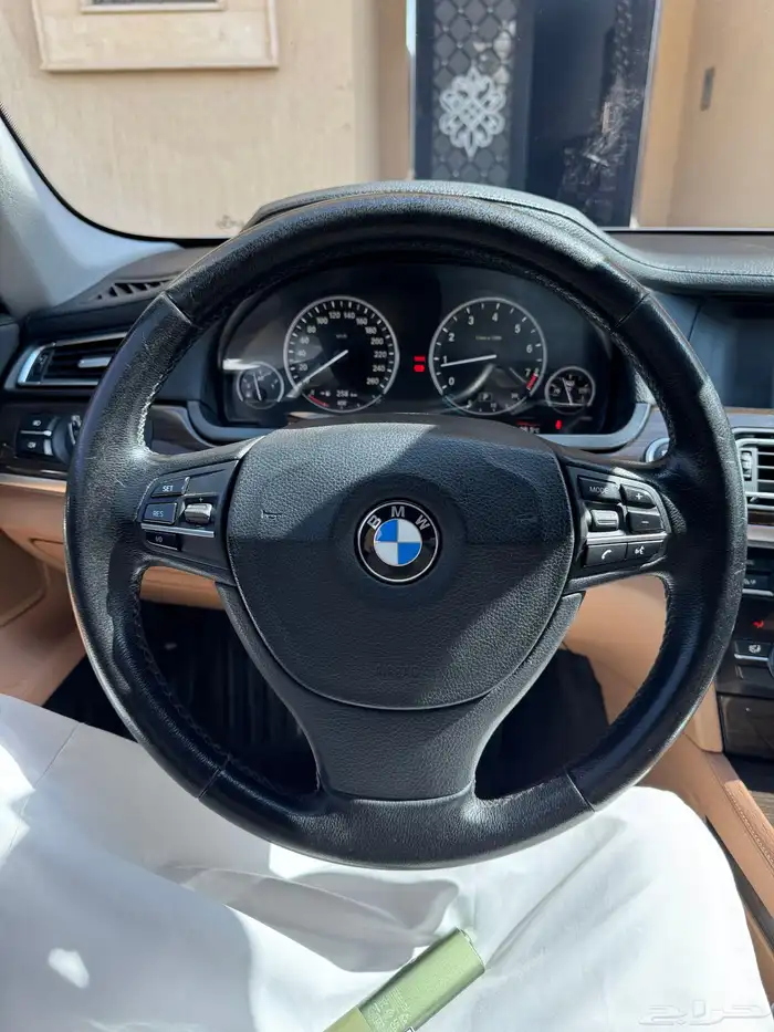 بي ام 2011 730 نظيفه 4