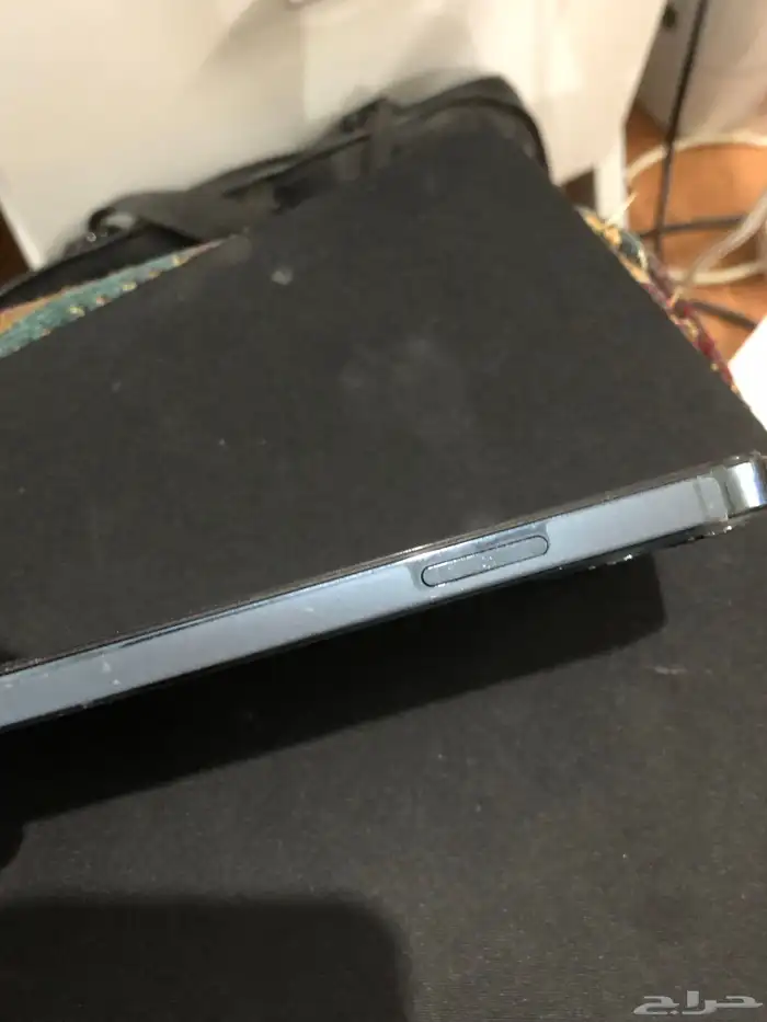 ايفون 12 برو نضيف للبيع او البدل 4