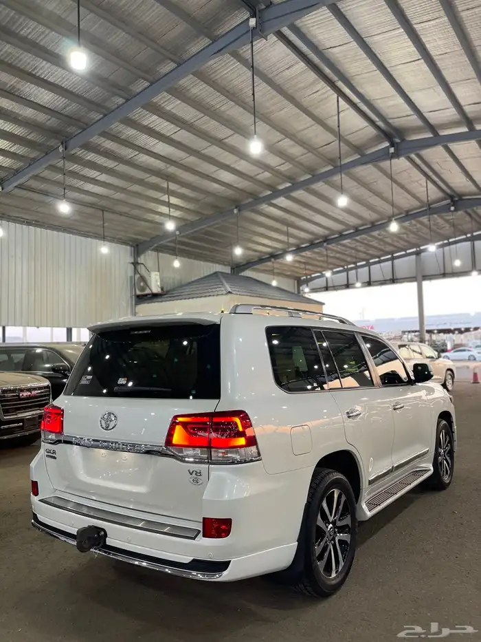 جيب جي اكس ار 2019 تورنيق 8 سلندر 3