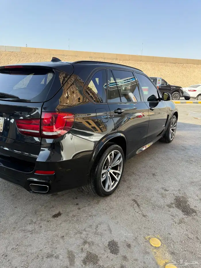 BMW X5 50i 0