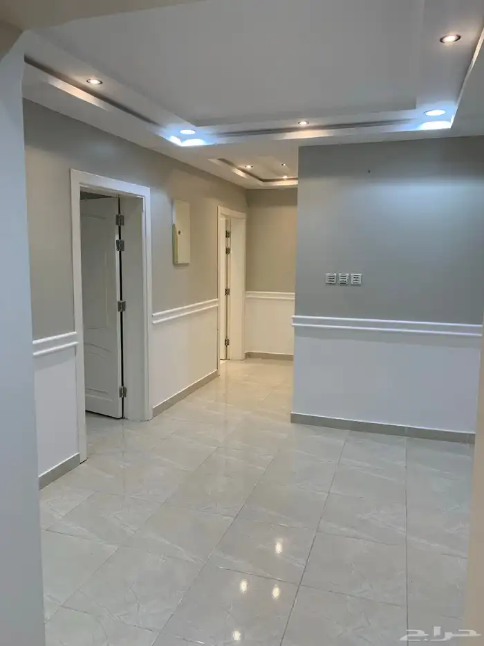 شقة للايجار حي النزهه 0