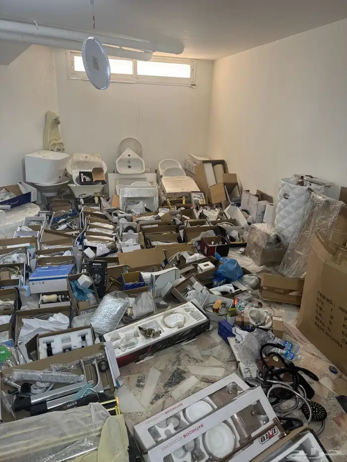 ادوات صحيه للبيع الكميه كامله 0