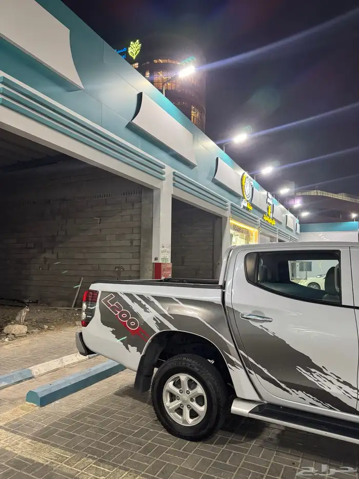 موسبيشي L200 15