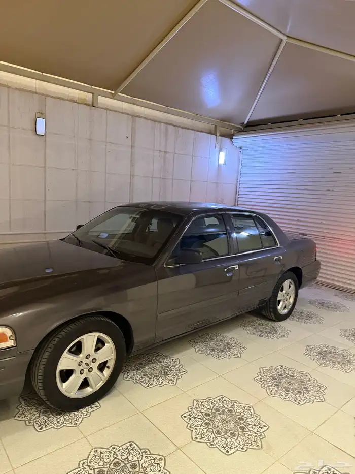 فورد فكتوريا 2008 2