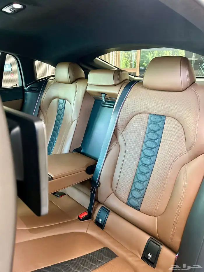 bmw x6 M Competition 5