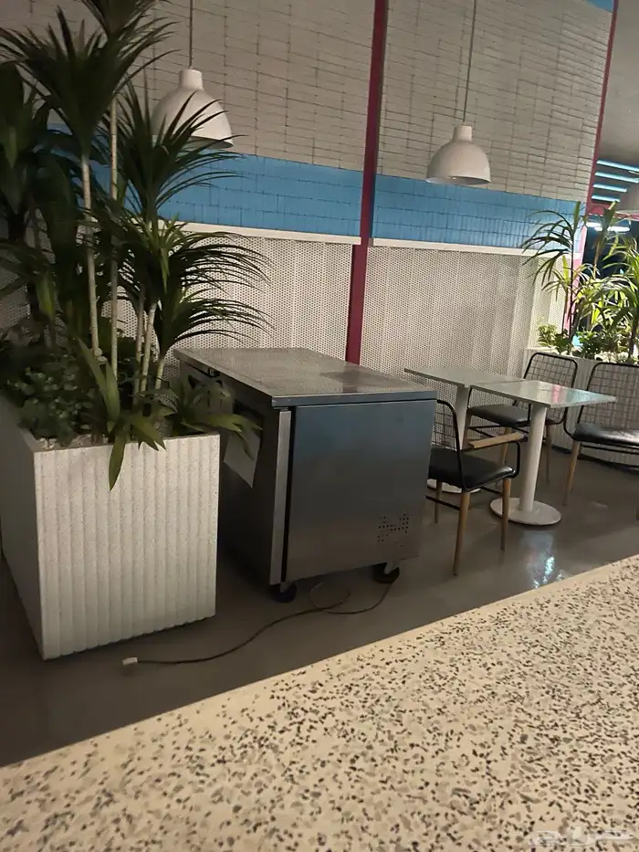 ثلاجات و فريزرات و دفايات و عصارات و مكاين سلاش 5