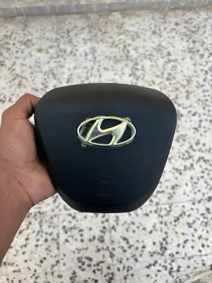 غطاء ارباق اكسنت 2012 - 2017 اسود   رصاصي 1