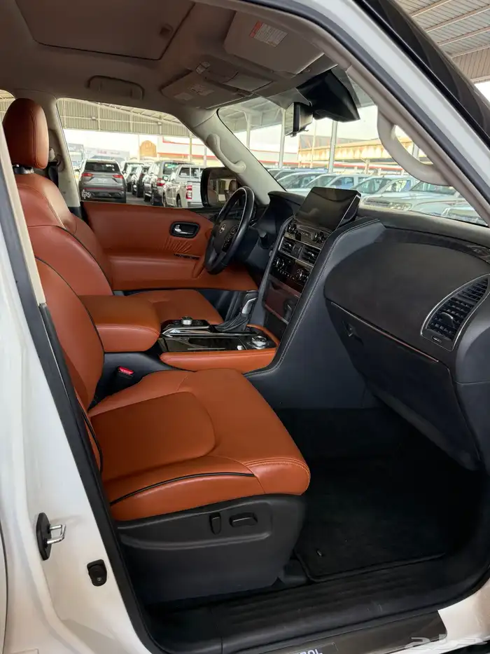 نيسان باترول تيتانيوم موديل 2022 24