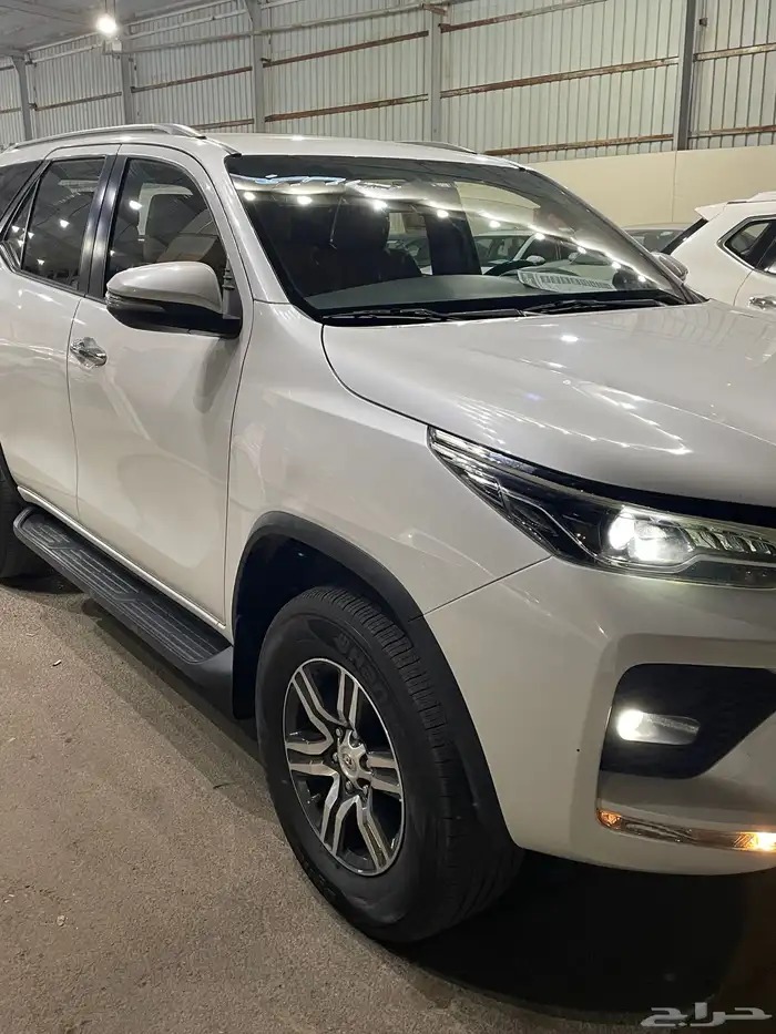 فورتشنر 2023 ست سرندل دبل بنزينVX 21