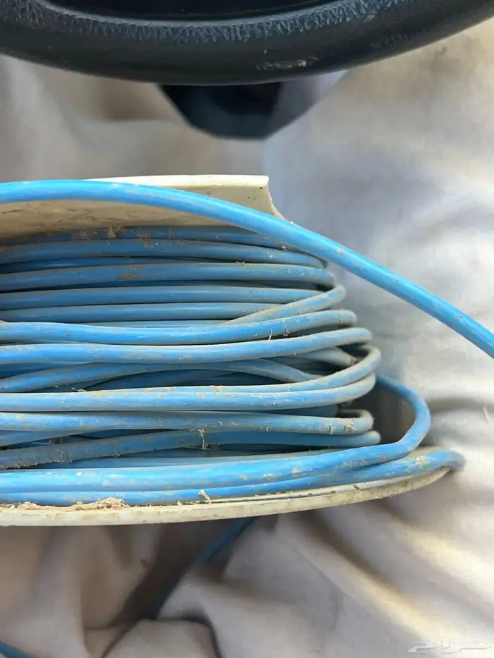 سلك نحاس قديم عمره أكثر من 40 سنة حدود 15 متر 2