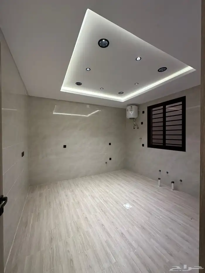 للبيع شقق ارضيه ممتازه فى احد رفيده 12