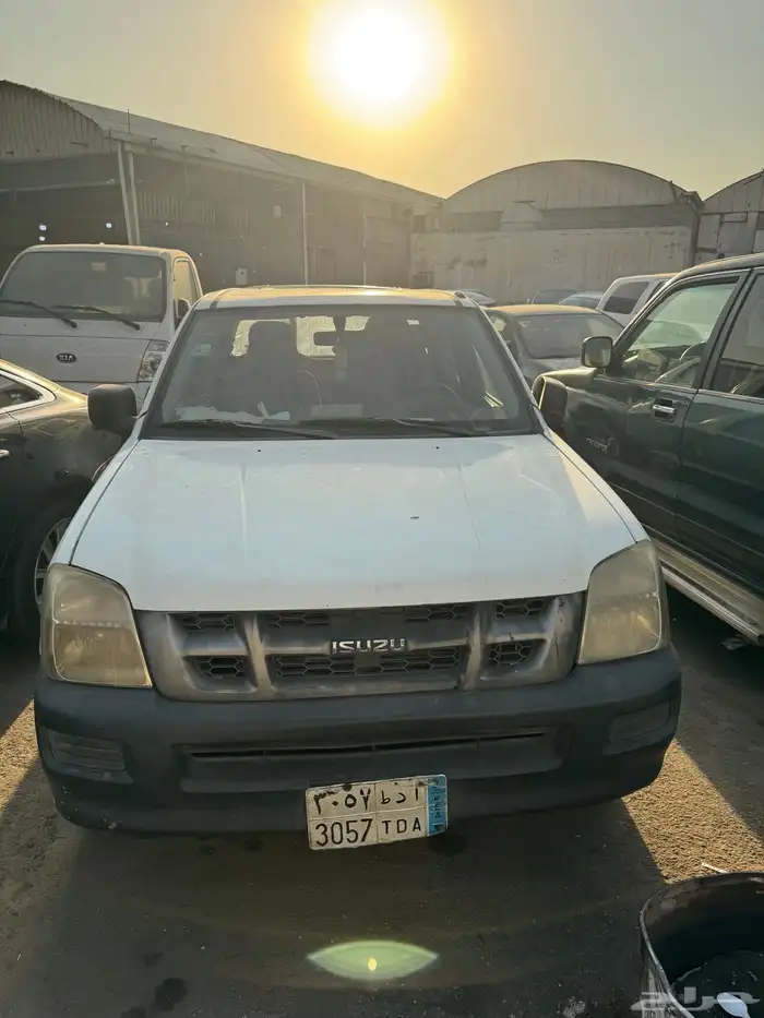 وانيت ايسوزو 2008 ديماكس 1