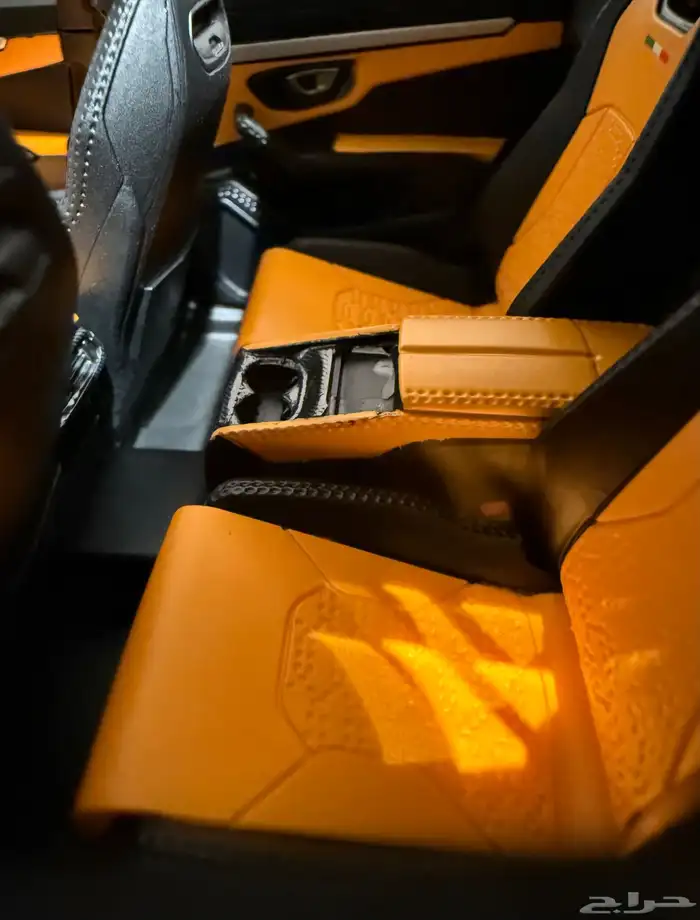 مجسم سيارة 1 18 لامبرجيني اورس Lamborghini Urus 18