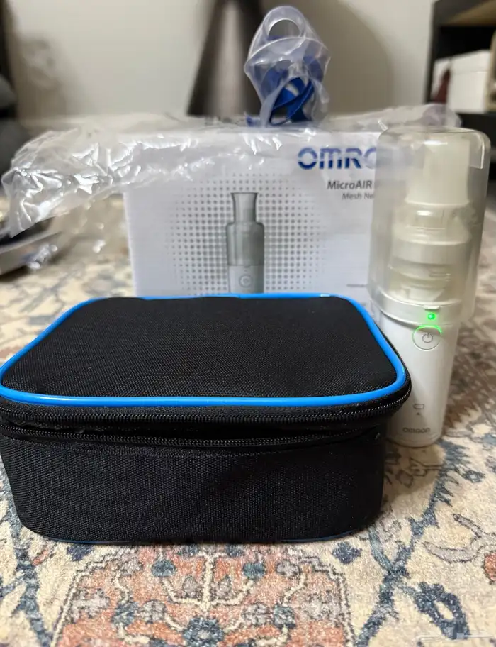 سرير طبي جديدوجهاز اكسجين بخارماركة امرون استعمال بسيط 2