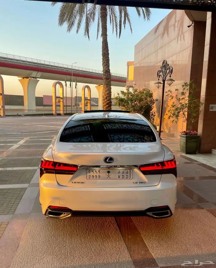 للبيع لكزس LS350 سعودي مالك اول 2024   AA 6