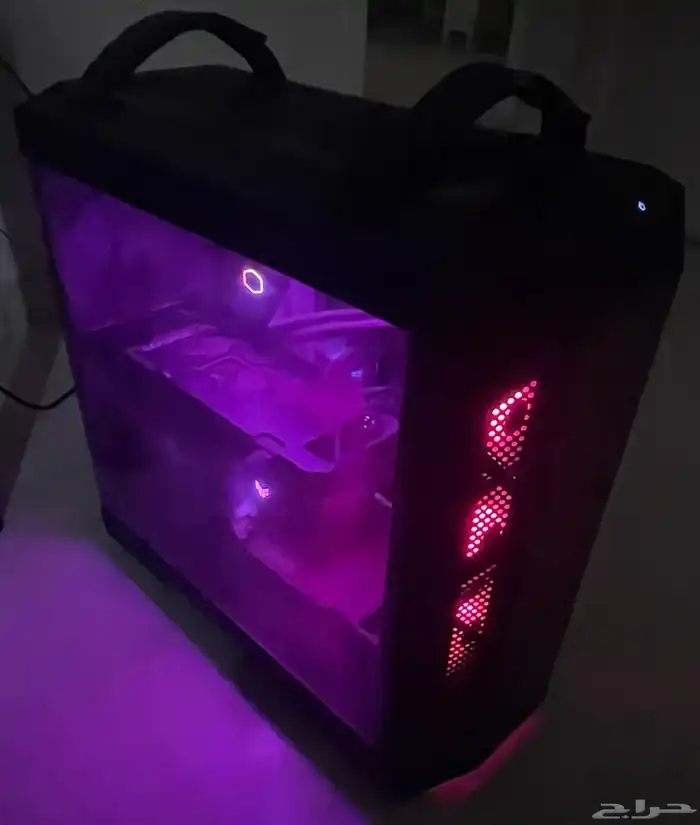 كمبيوتر العاب للبيع 0