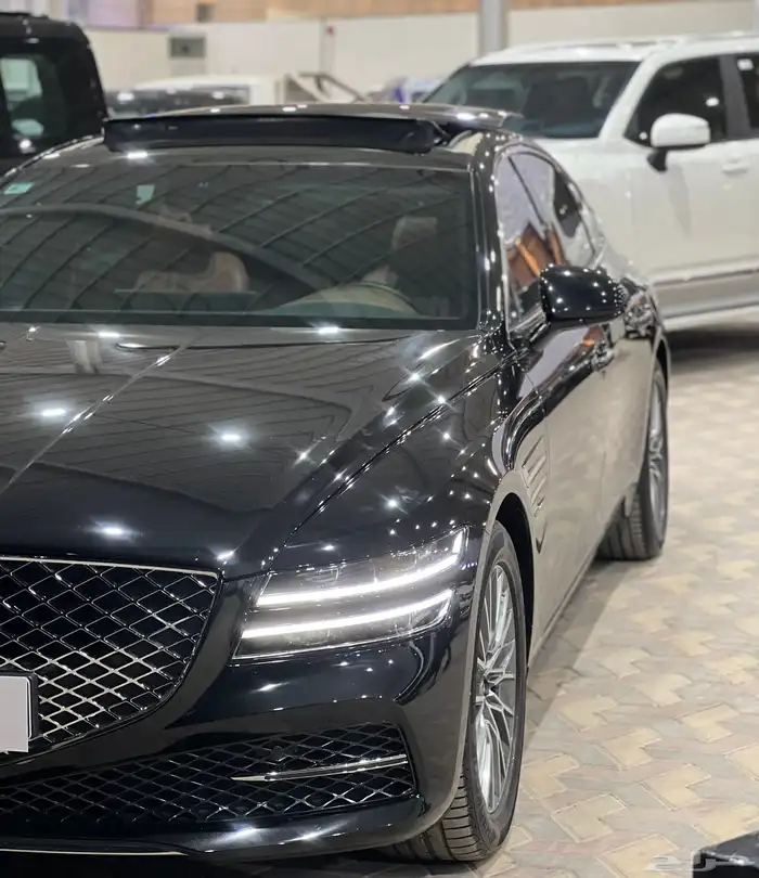 جينسس G80 فئه برستيج 5