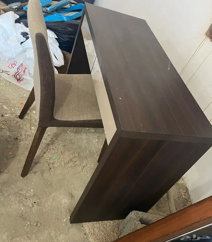 مكتب من هوم سنتر 2