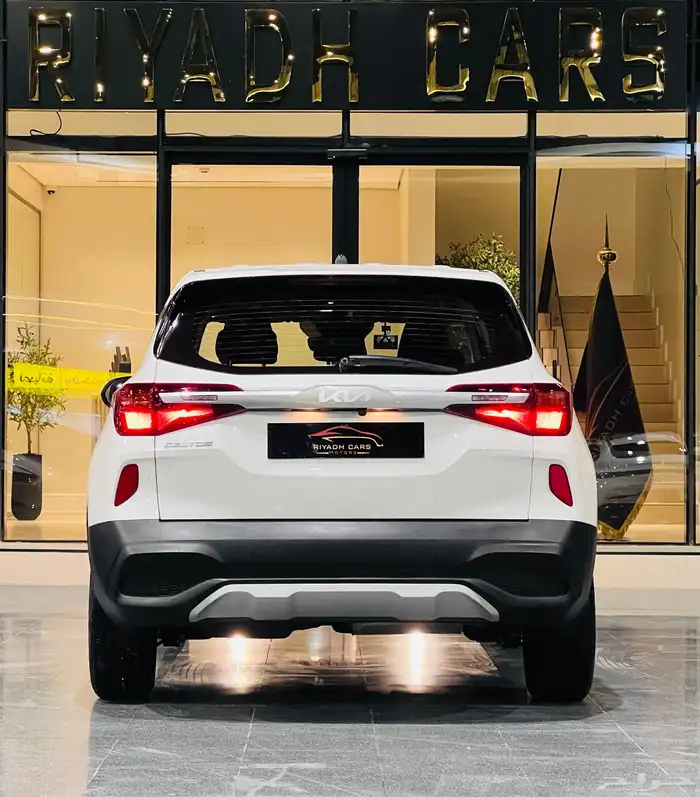 كيا سيلتوس 2022 ديزل (بحالة ممتازة جدا ) 3