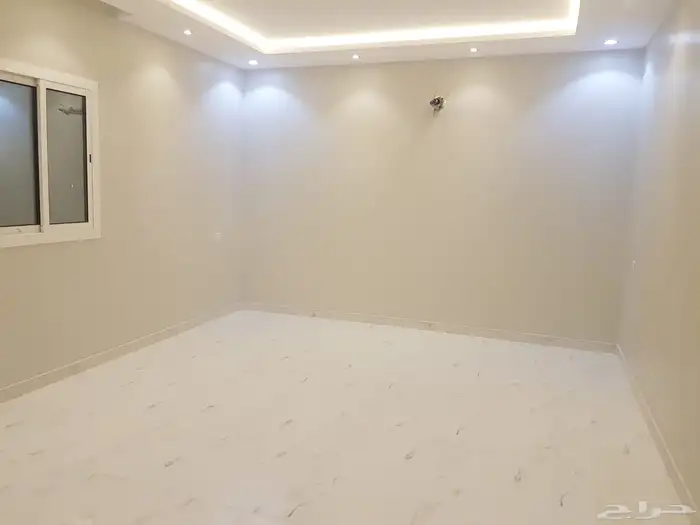 شقه للايجار 3 غرف مدخل خاص حي اللؤلؤ جده 2