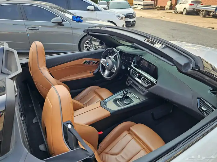 بي ام دابليو 2023 كشف Z4 8