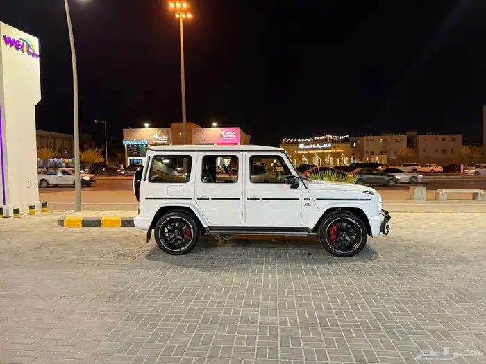 تاجير سياره فارهه 8