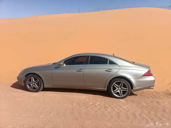 مرسيدس CLS 500 موديل 2005 خالية من الحوادث جاهزة للسفر 15