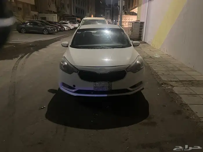 كيا سيراتو للبيع 5