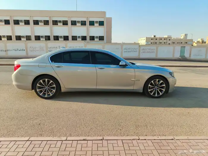 BMW اندفجول 12