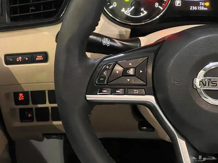 نيسان اكس اتريل.2018 استاندر 15