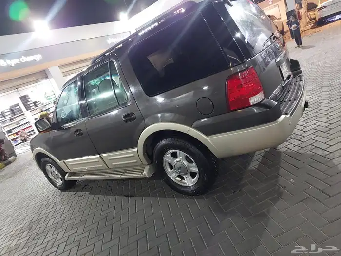 فورد اكسبديشن 4