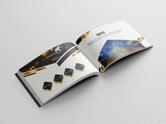 مصمم جرافيك 13