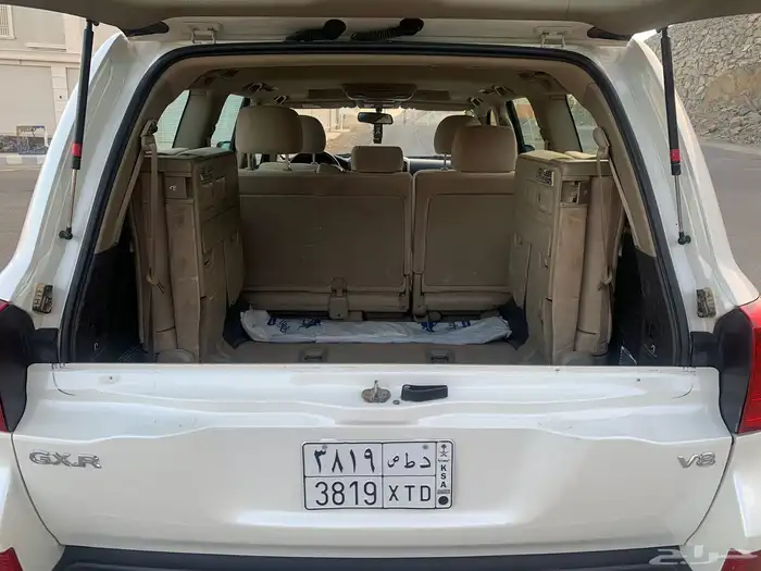 لاندكروزر 2011 13