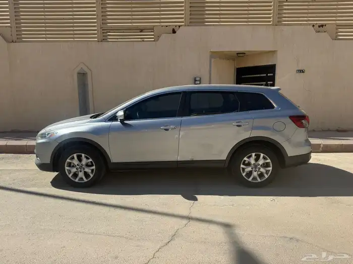 مازدا CX9 نظيف جدا 2