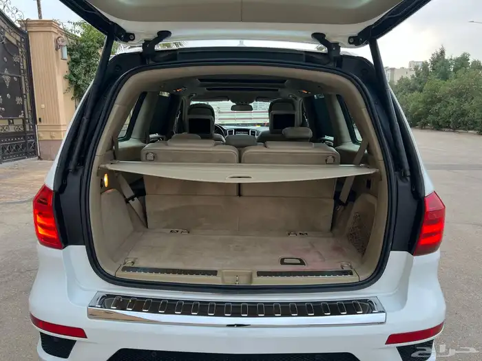 مرسيدس GL500 2014 (بحالة ممتازة) 17