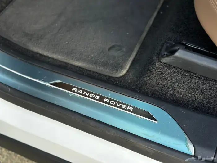 رنج روفر HSE 2024 ناغي على الضمان والصيانة شبه جديد 15