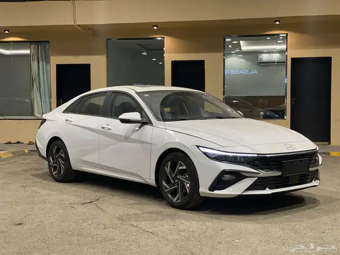 النترا 2025 كمفورت ابيض ( اصفار) 6