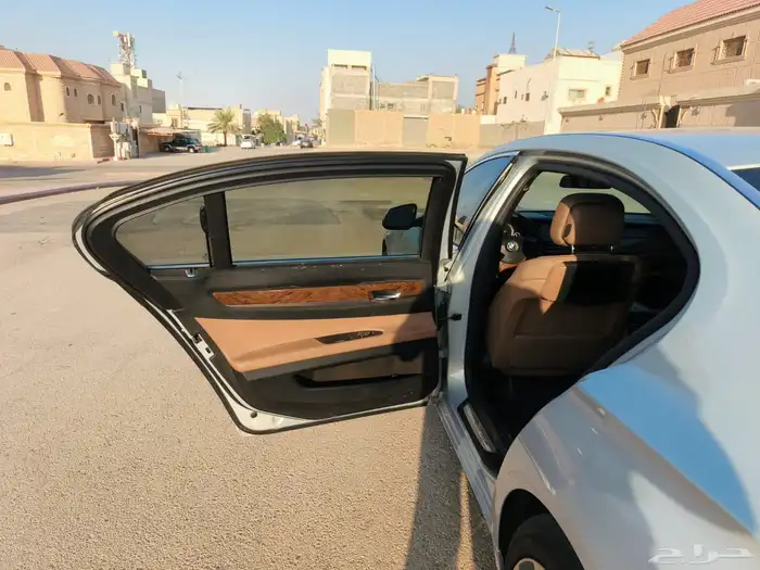 BMW اندفجول 8