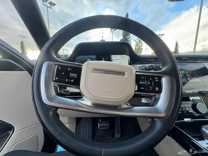 Rnage Rover 2023 10