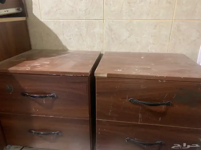 ادروج للبيع الاثنين الصغار ب20 الواحد والكبير ب25 1