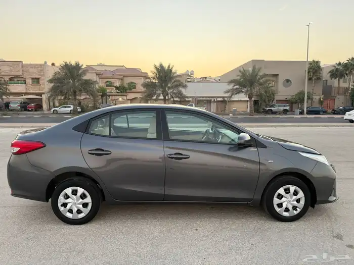 تويوتا يارس 2021 سعودي للبيع 24