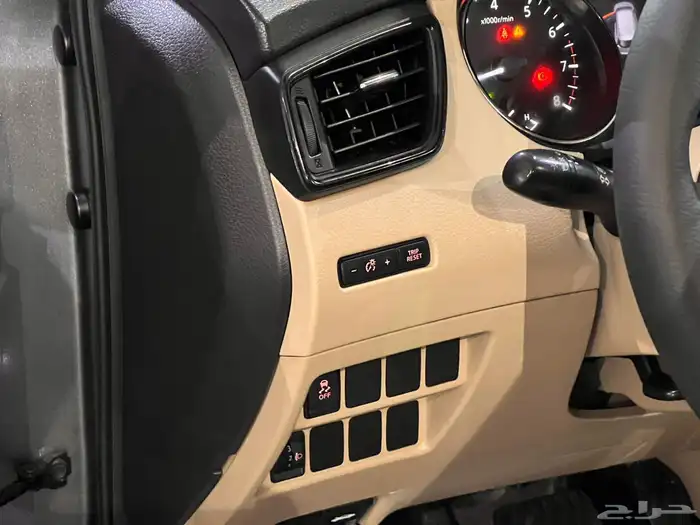 نيسان اكس اتريل.2018 استاندر 8